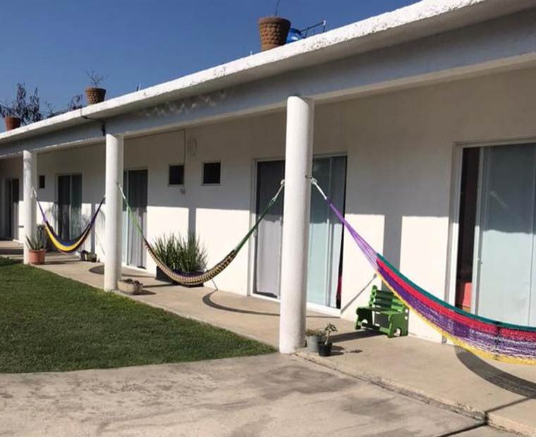 Casa en renta de fin de semana con alberca Cocoyoc Morelos 16 personas –  K-SAS Y *